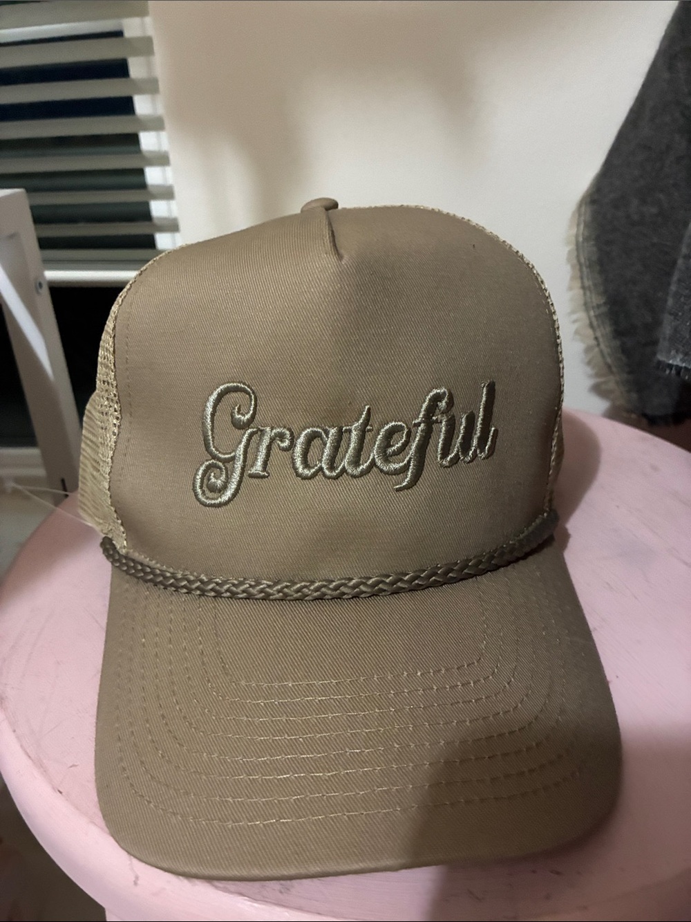 Grateful Embroidered Rope Trucker Hat - Olive/Tan